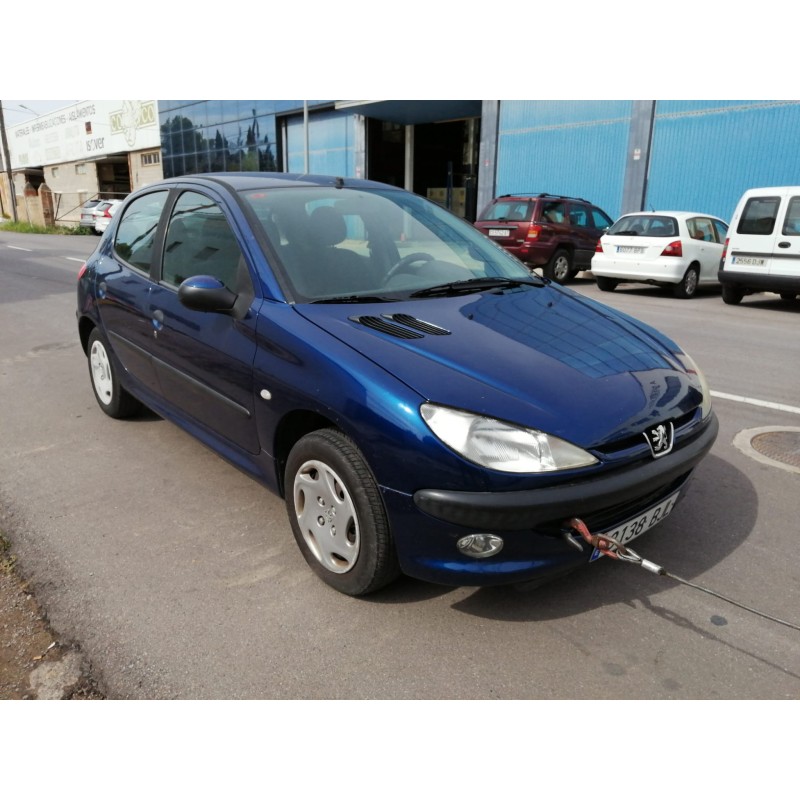 peugeot 206 berlina del año 2001