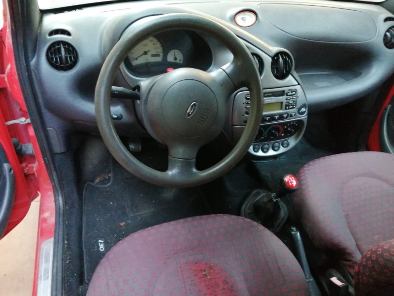 ford ka (ccq) del año 2001