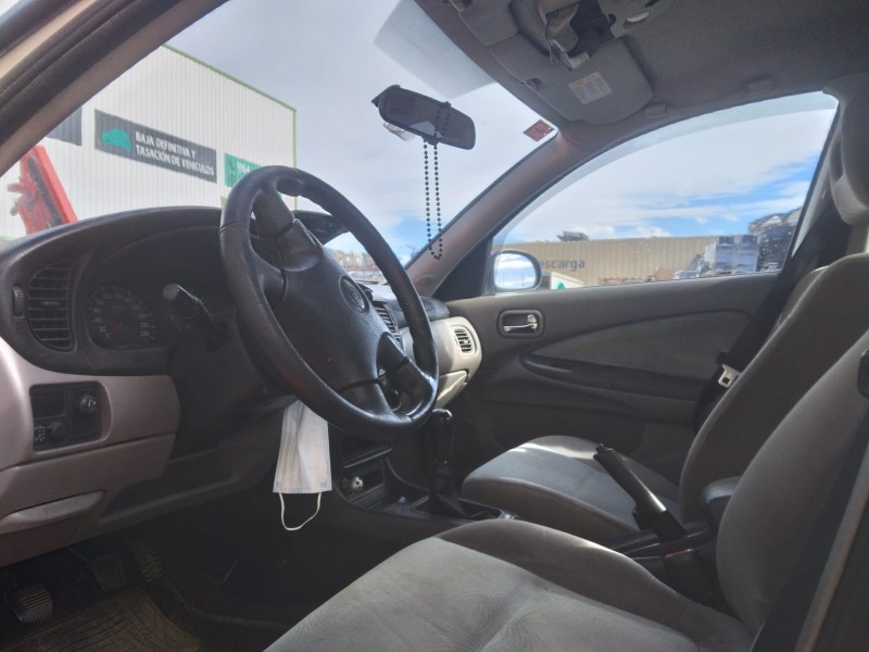 nissan almera (n16/e) del año 2002