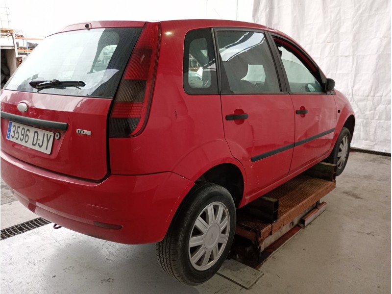 ford fiesta (cbk) del año 2005