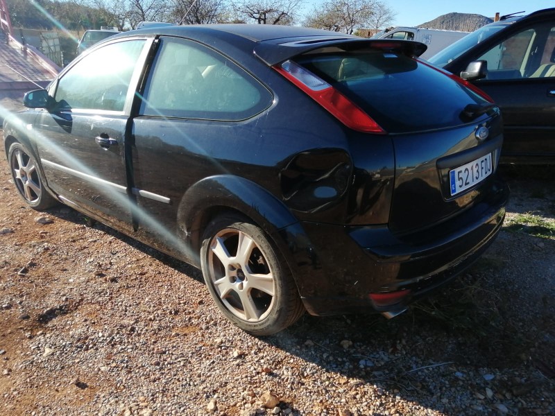 ford focus berlina (cap) del año 2006