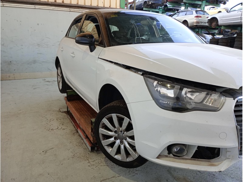 audi a1 sportback (8xa) del año 2013