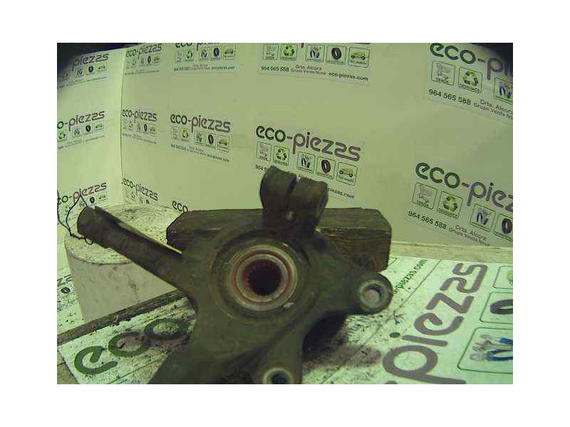 Recambio de mangueta delantera derecha para renault twingo (co6) 1.2 referencia OEM IAM   