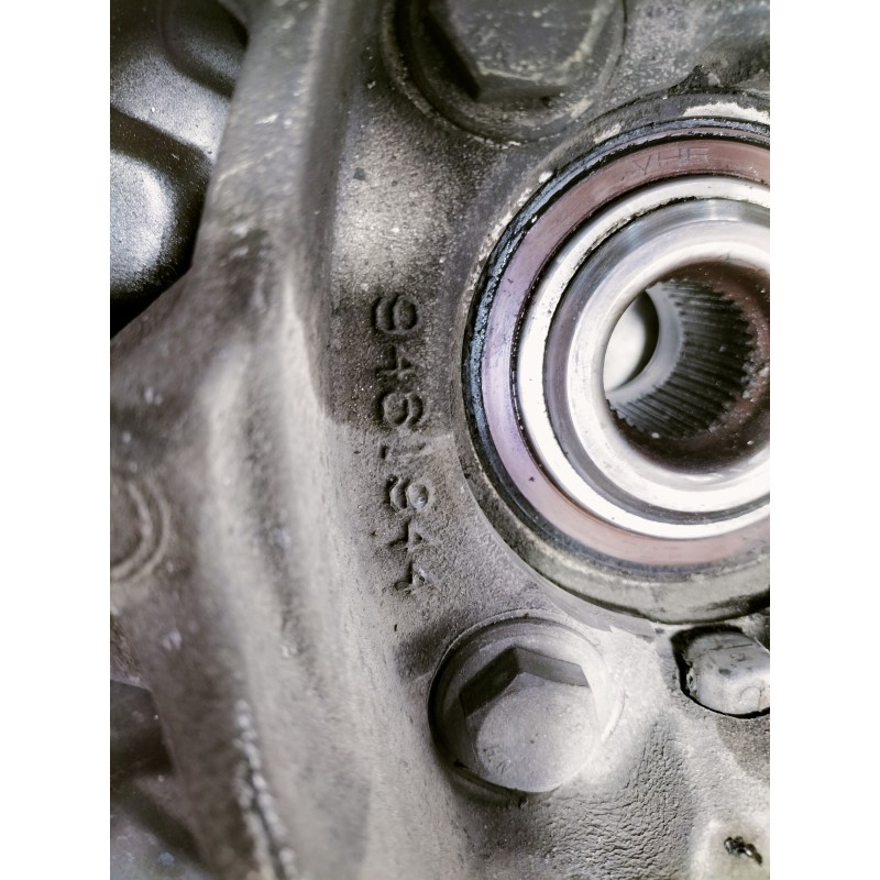 Recambio de mangueta delantera derecha para volvo s80 berlina d5 referencia OEM IAM 9461944  