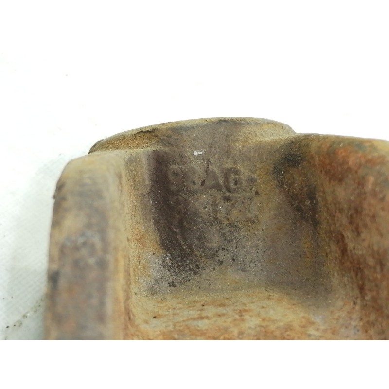 Recambio de mangueta delantera derecha para ford focus berlina (cak) trend referencia OEM IAM MOTORF9DA  