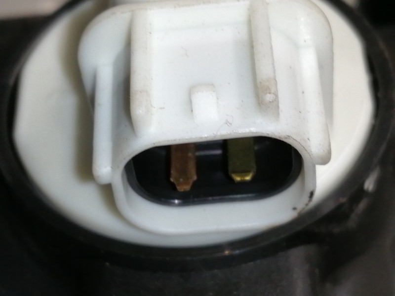 Recambio de faro izquierdo para kia k - serie 2700 / 2500 caja abierta referencia OEM IAM   NUEVO