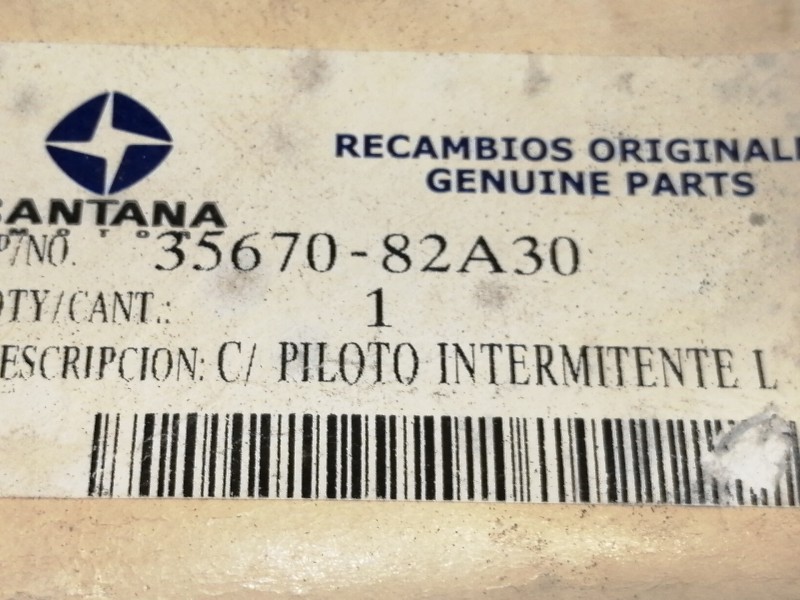 Recambio de piloto trasero izquierdo paragolpes para suzuki jimny sn (fj) techo metálico referencia OEM IAM 3567082A30 89398131 