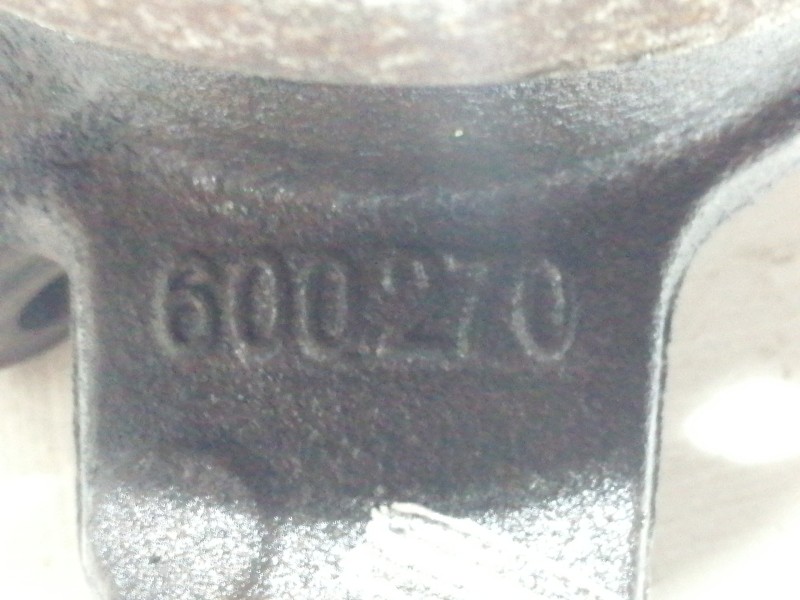 Recambio de mangueta delantera derecha para renault megane i fase 2 berlina (ba0) 1.9 dti authentique (ba0.) referencia OEM IAM 