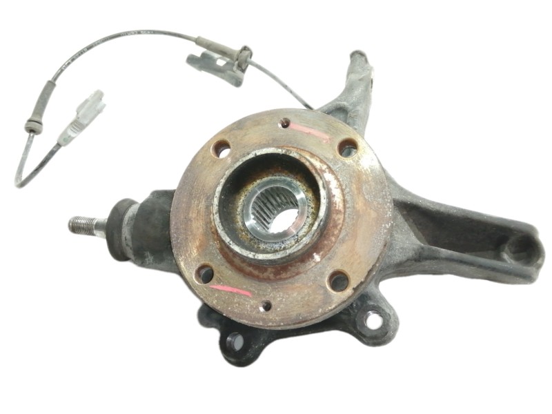 Recambio de mangueta delantera derecha para peugeot 5008 premium referencia OEM IAM   