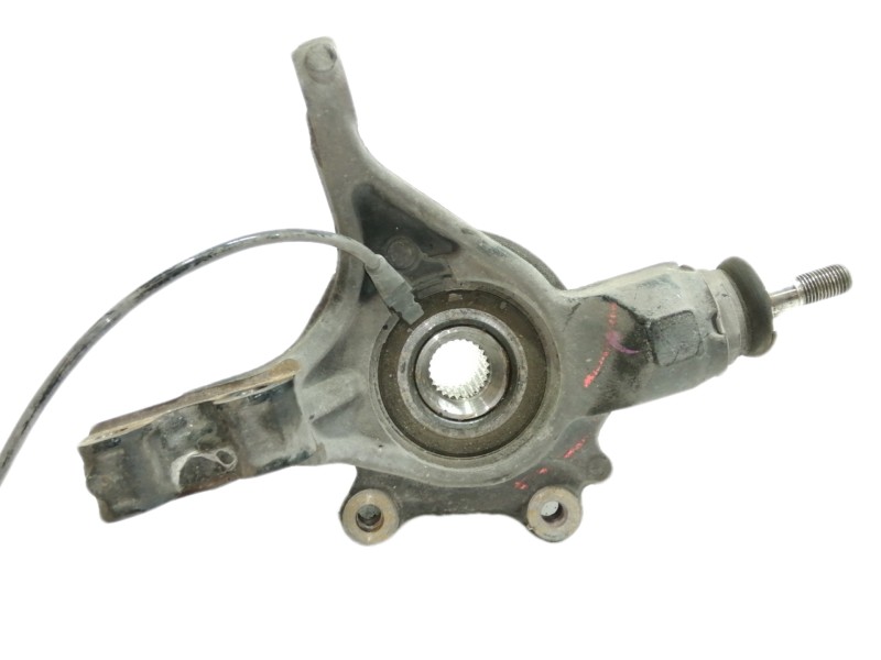 Recambio de mangueta delantera derecha para peugeot 5008 premium referencia OEM IAM   