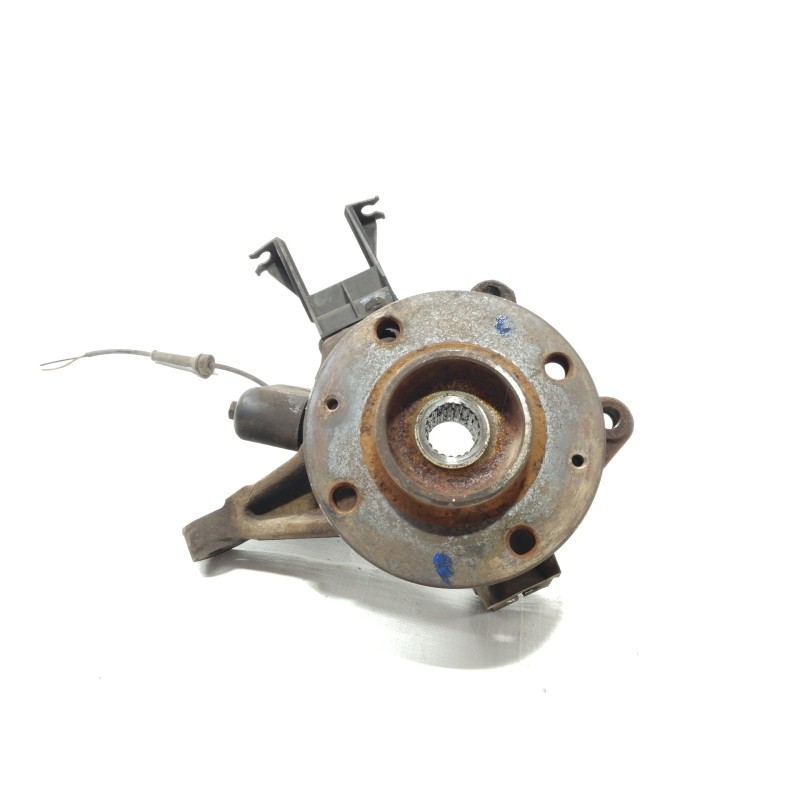 Recambio de mangueta delantera derecha para peugeot 206 berlina 1.4 16v cat (kfu / et3j4) referencia OEM IAM   
