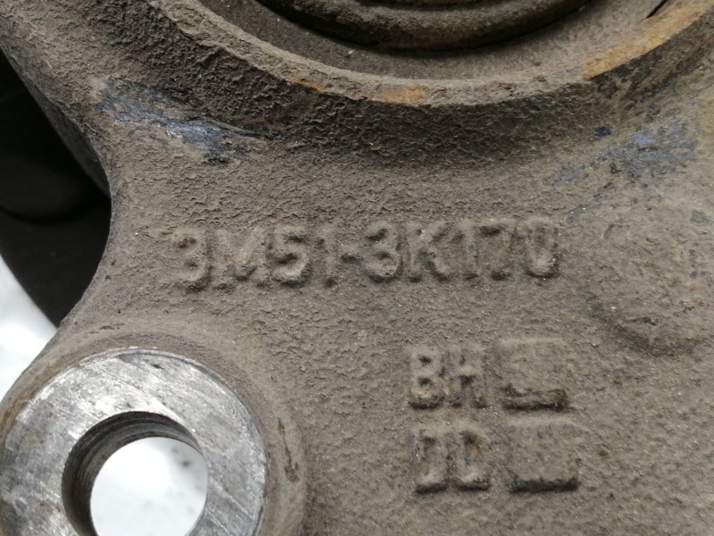 Recambio de mangueta delantera derecha para ford c-max (cb3) ghia referencia OEM IAM 3M513K170  