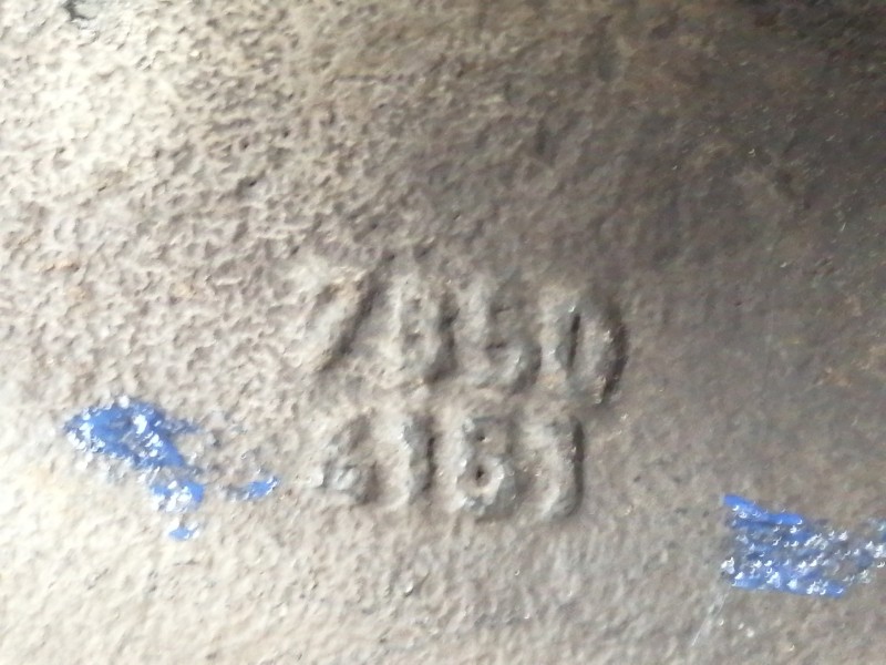 Recambio de mangueta delantera derecha para nissan primastar (x83) referencia OEM IAM 78506181  