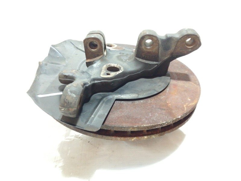 Recambio de mangueta delantera derecha para opel omega a 2.4 c referencia OEM IAM   