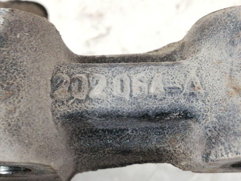 Recambio de mangueta delantera derecha para opel astra h berlina elegance referencia OEM IAM 336259853  