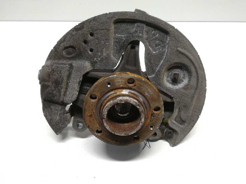 Recambio de mangueta delantera derecha para peugeot 3008 gt line referencia OEM IAM 9825606280  