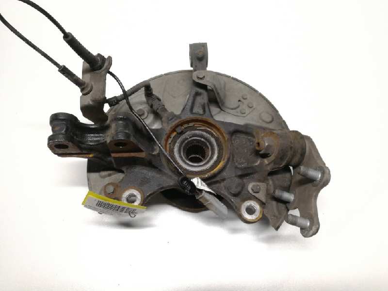 Recambio de mangueta delantera derecha para peugeot 3008 gt line referencia OEM IAM 9825606280  