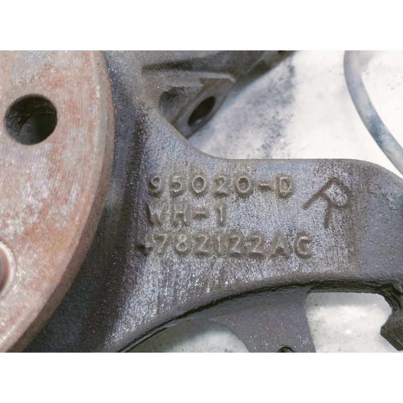 Recambio de mangueta delantera derecha para chrysler 300 m (lr) 3.5 v6 referencia OEM IAM 4782122AC 950200 