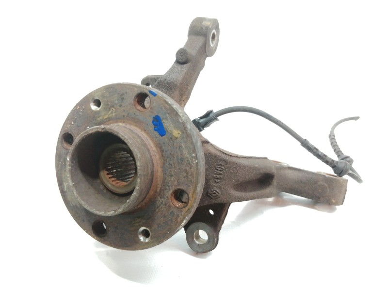 Recambio de mangueta delantera derecha para renault clio iii exception referencia OEM IAM   