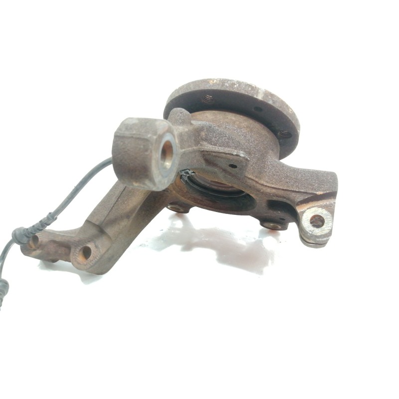 Recambio de mangueta delantera derecha para renault clio iii exception referencia OEM IAM   