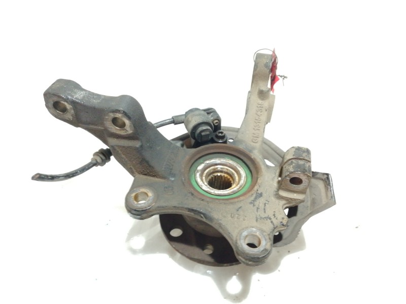 Recambio de mangueta delantera derecha para opel corsa c blue line referencia OEM IAM 13154318  