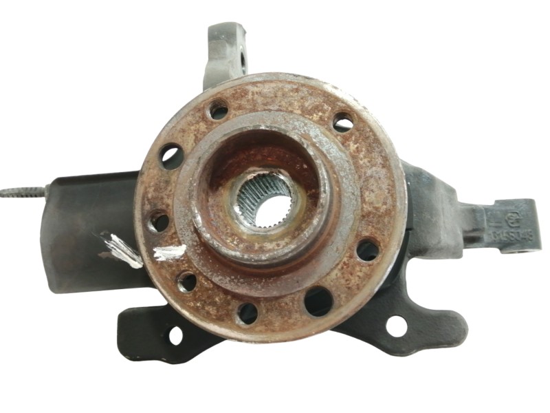 Recambio de mangueta delantera derecha para opel astra gtc sport referencia OEM IAM 13156048  