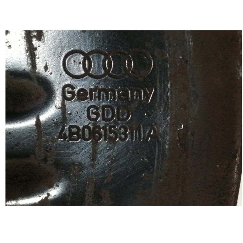 Recambio de mangueta delantera derecha para audi a6 berlina (4b2) 2.5 tdi referencia OEM IAM 4B0615311A  