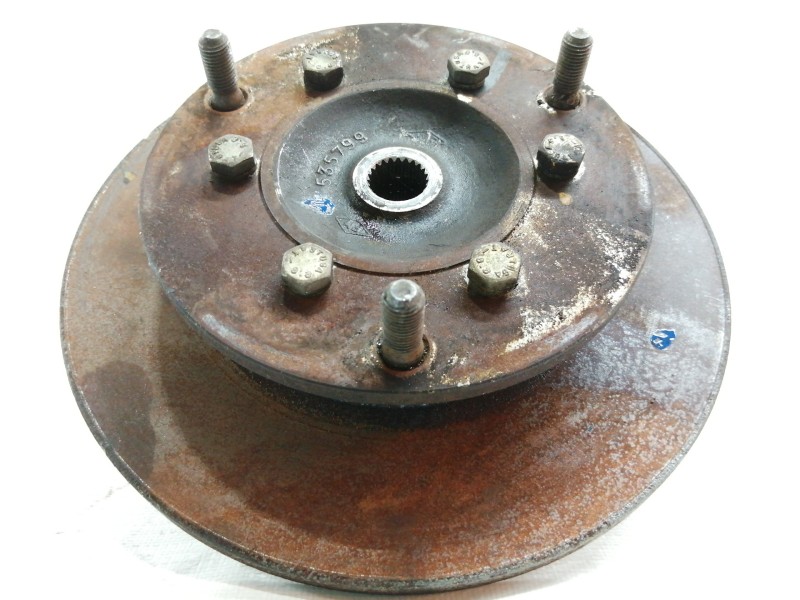 Recambio de mangueta delantera derecha para renault 5 tl (2-ptas.) (r 1222/1227) referencia OEM IAM 535799  