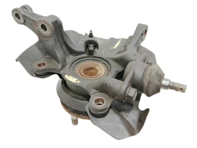 Recambio de mangueta delantera derecha para hyundai accent (mc) gl crdi referencia OEM IAM   