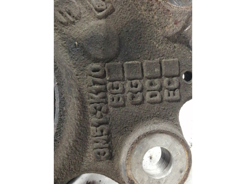 Recambio de mangueta delantera derecha para ford focus berlina (cap) ambiente (d) referencia OEM IAM 3M513K170  