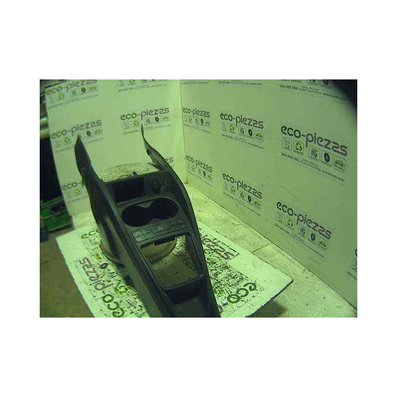 Recambio de carcasa plastico interior palanca cambio para seat ibiza (6j5) 1.4 16v referencia OEM IAM  BOTON WARNING 