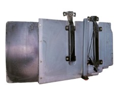 Recambio de pasarueda dl dcho para nissan atleon 120 referencia OEM IAM ALETAINFERIOR  