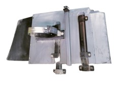 Recambio de paso rueda delantero izquierdo para nissan atleon 120 referencia OEM IAM ALETAINFERIOR  