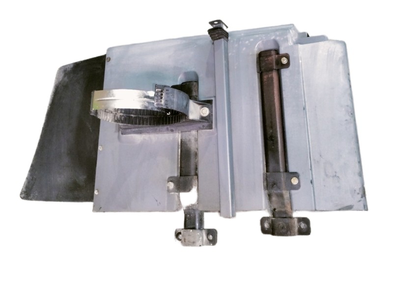 Recambio de paso rueda delantero izquierdo para nissan atleon 120 referencia OEM IAM ALETAINFERIOR  