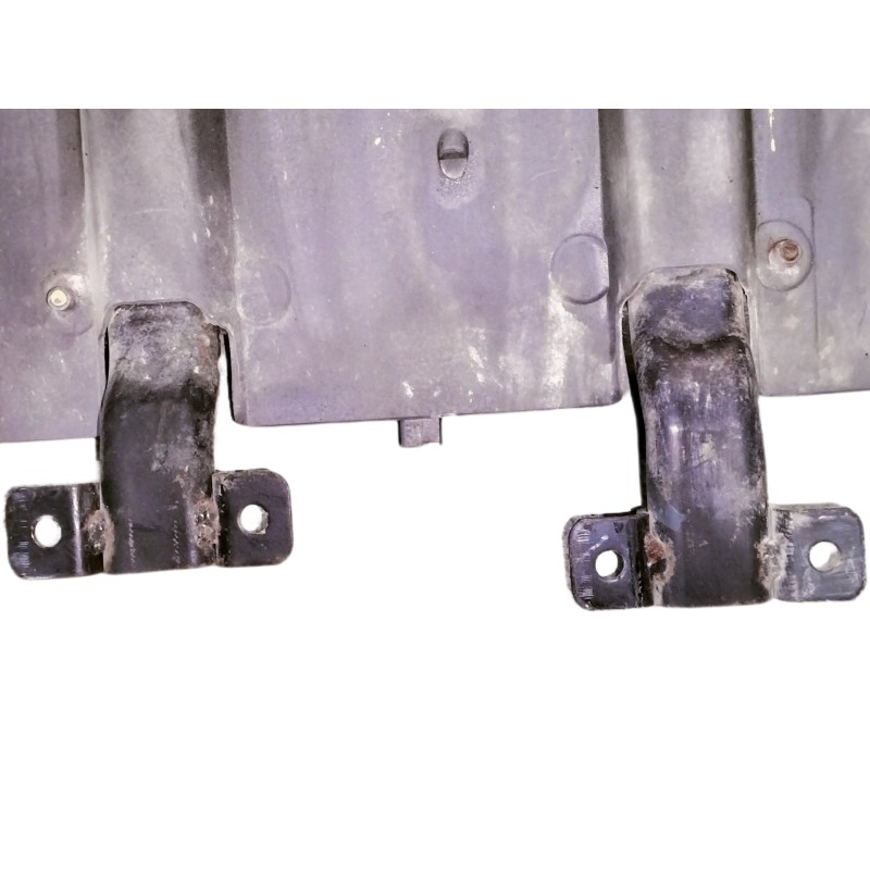 Recambio de paso rueda delantero izquierdo para nissan atleon 120 referencia OEM IAM ALETAINFERIOR  