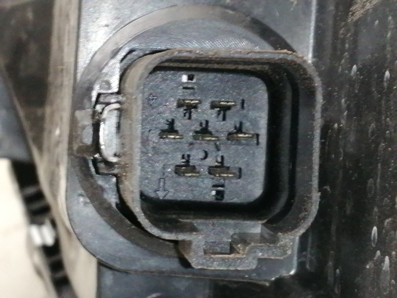 Recambio de faro izquierdo para ford fiesta (cbk) fun referencia OEM IAM 1320349  