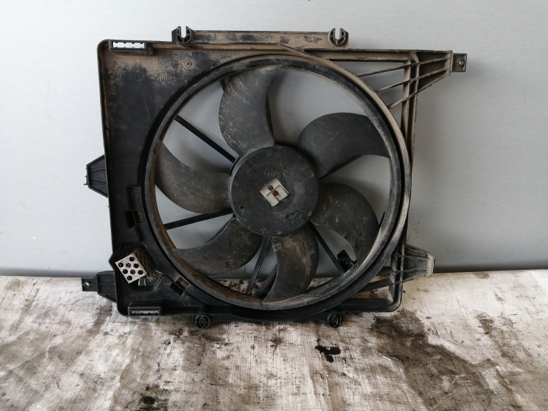 Recambio de electroventilador para renault kangoo (f/kc0) expression 4x4 referencia OEM IAM 7701070217 8200114039 5020234