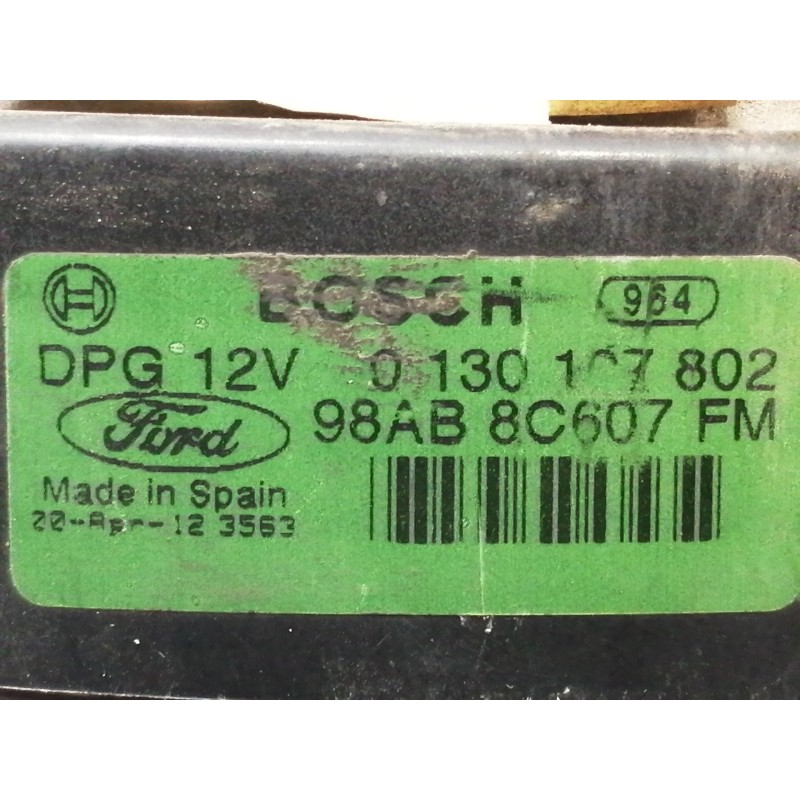 Recambio de electroventilador para ford focus berlina (cak) ghia referencia OEM IAM 98AB8C607FM 0130107802 