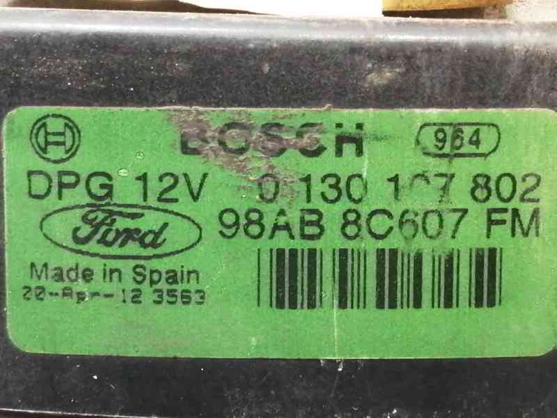 Recambio de electroventilador para ford focus berlina (cak) ghia referencia OEM IAM 98AB8C607FM 0130107802 