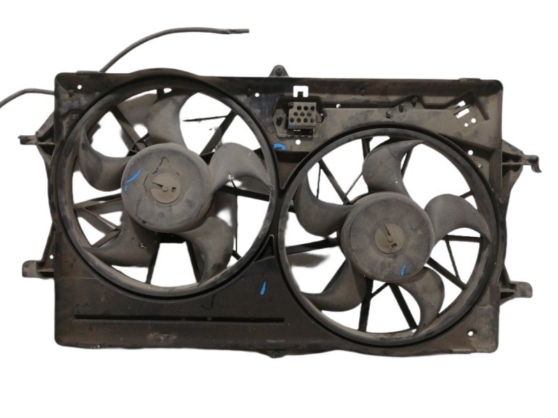 Recambio de electroventilador para ford focus berlina (cak) ghia referencia OEM IAM 98AB8C607FM 0130107802 