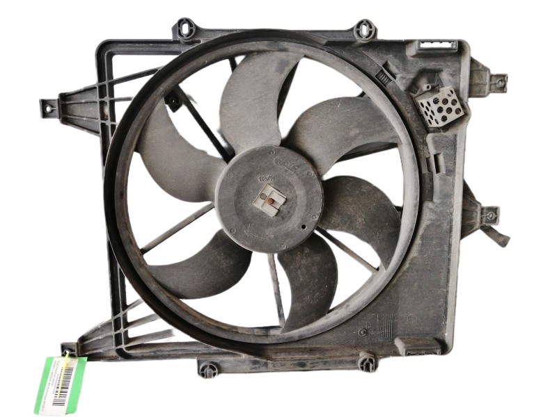 Recambio de electroventilador para renault kangoo 4x4 authentique (kc0s/v) referencia OEM IAM 8240370  