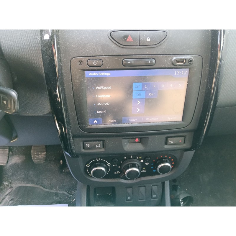 Recambio de sistema audio / radio cd para dacia duster (hs_) 1.5 dci referencia OEM IAM   