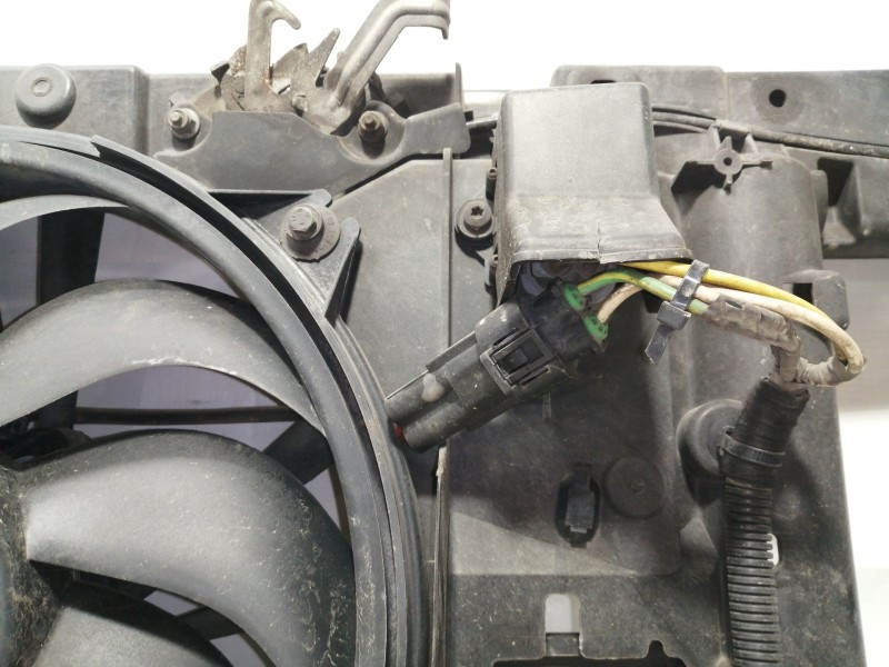 Recambio de electroventilador para peugeot 308 premium referencia OEM IAM   