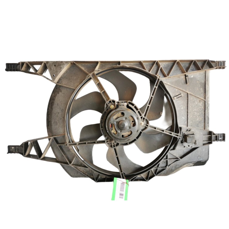 Recambio de electroventilador para renault espace iv (jk0) dynamique referencia OEM IAM 8200387730  