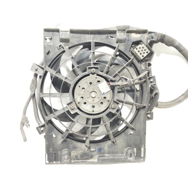 Recambio de electroventilador para opel astra h berlina elegance referencia OEM IAM 0130303960  