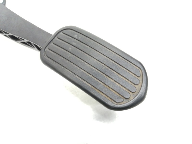 Recambio de pedal acelerador para toyota prius (zvw50) basis referencia OEM IAM 781100W100  