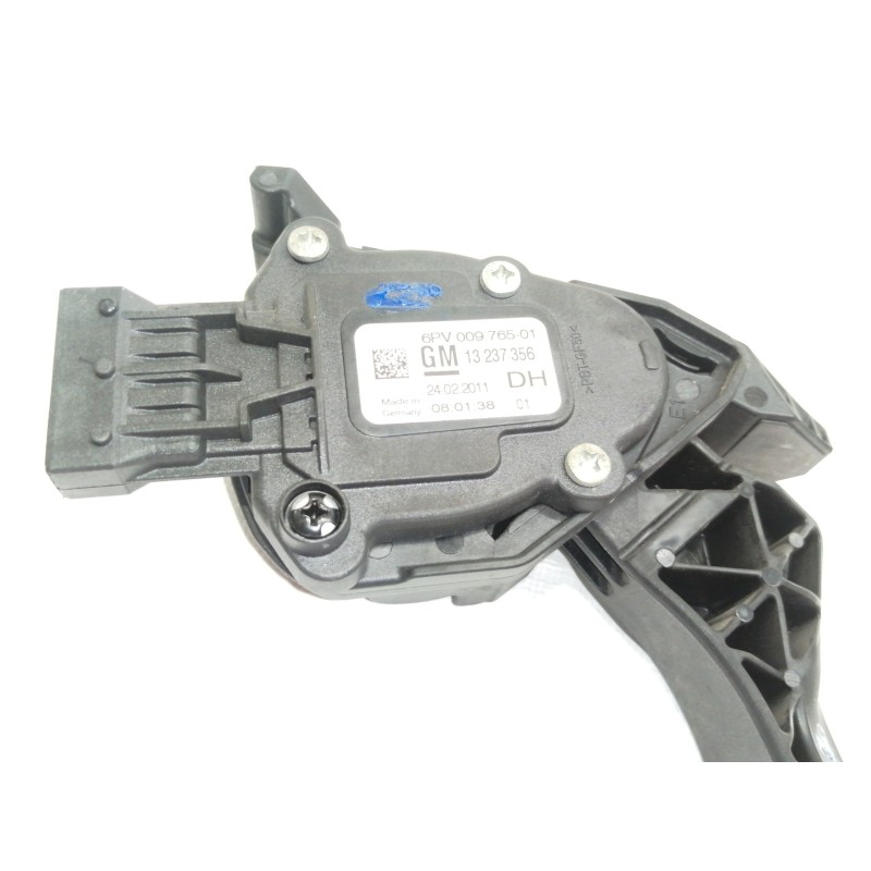 Recambio de pedal acelerador para opel insignia berlina cosmo referencia OEM IAM 13237356 6PV00976501 