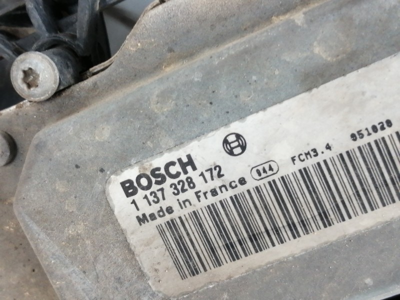 Recambio de electroventilador para volkswagen touareg (7l6) v6 tdi referencia OEM IAM 7L0121203G  