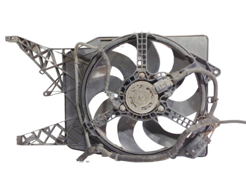 Recambio de electroventilador para opel corsa d expression referencia OEM IAM 877600200  
