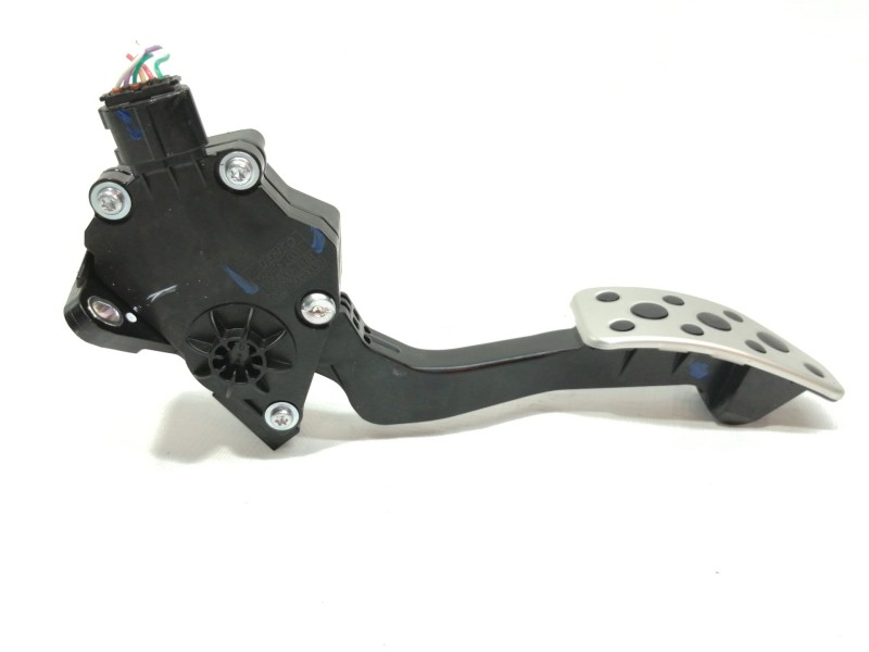 Recambio de pedal acelerador para subaru xv (g5) executive plus referencia OEM IAM 36010FL031  